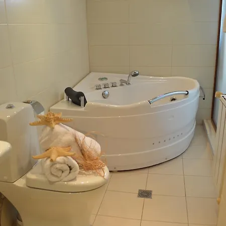 Shterev Anevo Hotell *
